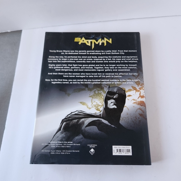 Batman 100 Greatest Moments: Highlights from the History of The Dark Knight Book - Picture 13 of 13